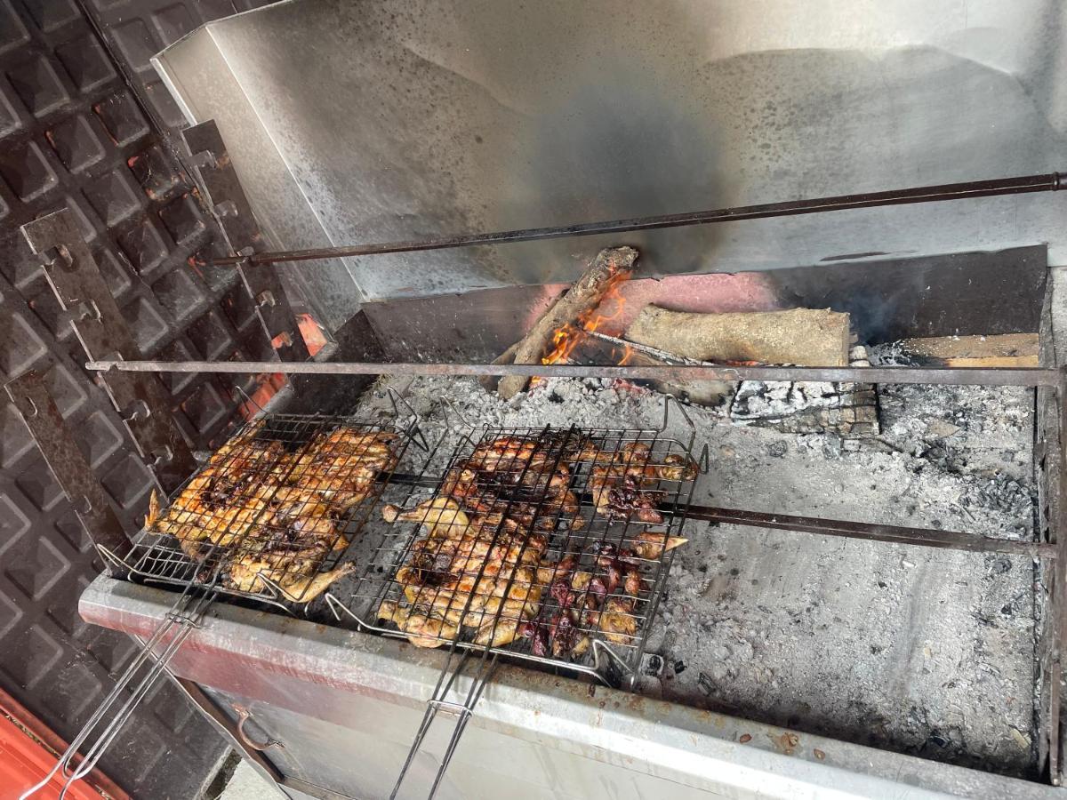 Hotel Bar Restaurant Mete Peshkepi 외부 사진