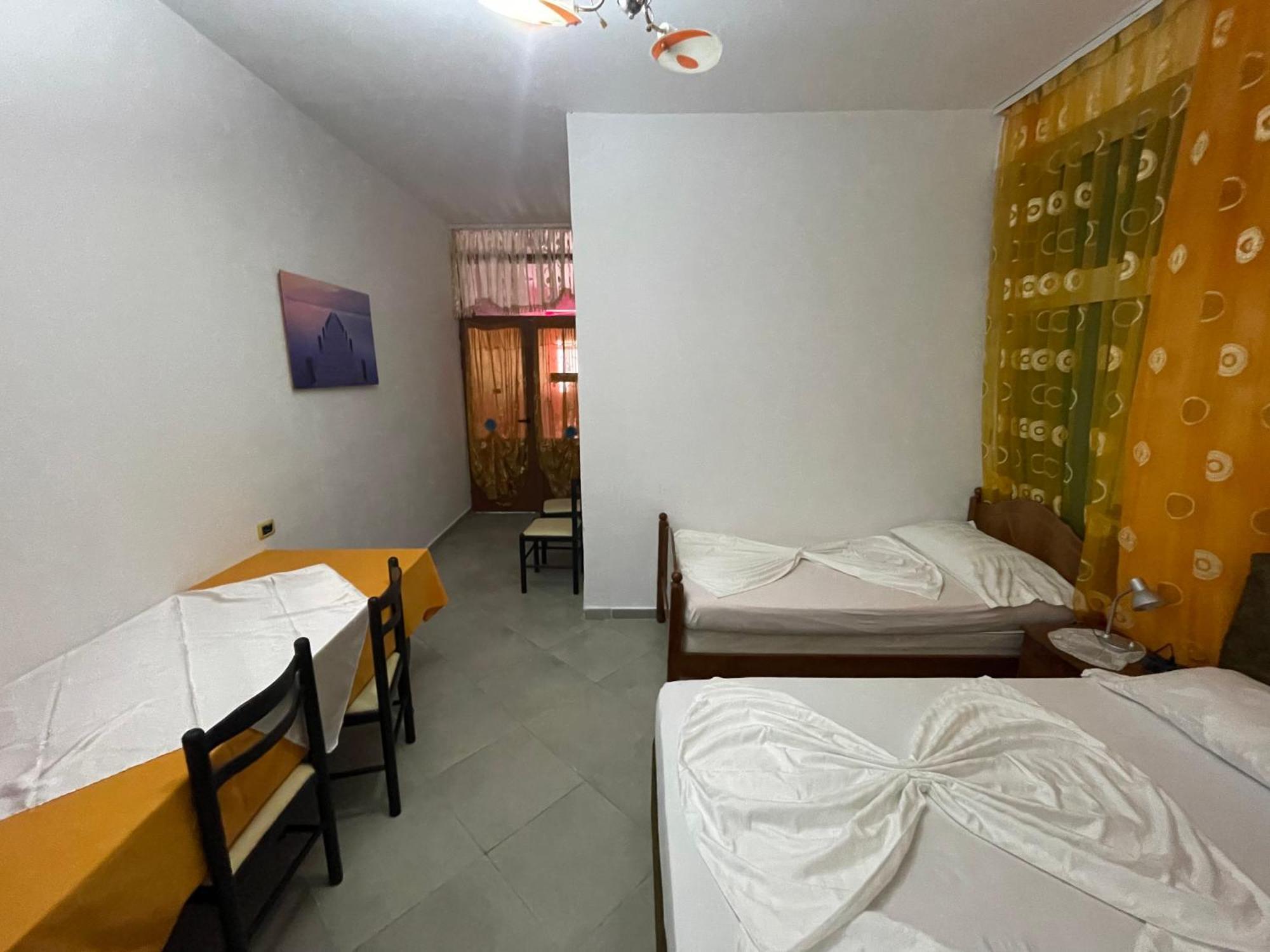 Hotel Bar Restaurant Mete Peshkepi 외부 사진